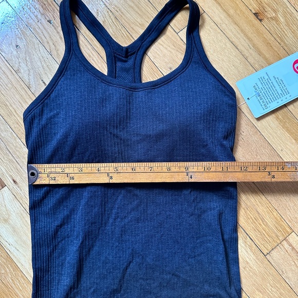 Lululemon Ebb to Street Tank Top Size 4 Black Racerback - Picture 8 of 9
